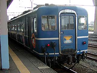 快速「海峡」 14系500番台 ドラえもん海底列車 (スハフ14-502) 青森