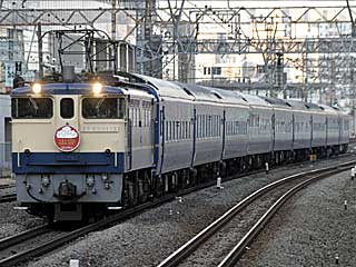 寝台特急「出雲」 EF65型1000番台 特急色 (EF65-1113) JR東海道本線 川崎