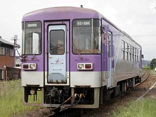 フラワ2000形 紫色 (フラワ2000-2) 北条鉄道 粟生