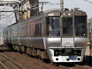 785系0番台 ラベンダー色 (クモハ785-5) JR千歳線 新札幌