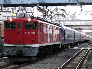 EF65型1000番台 特急色 (EF65-1118) 大井町