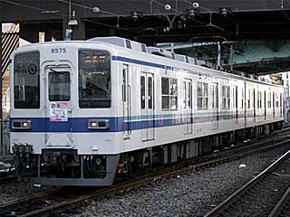 8000系 更新車青帯 (8575) 東武大師線 西新井