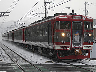 快速「しなのサンライズ号」 しなの鉄道169系 しなの色 (クハ169-27) JR信越本線 安茂里
