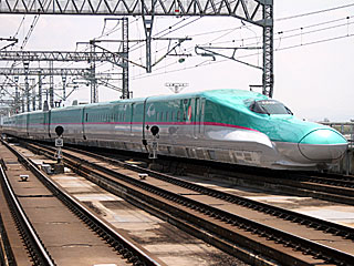 E5系0番台 はやぶさ車 (E514-4) JR東北新幹線 盛岡