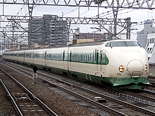200系1000番台 リニューアル車緑帯 (222-1510) JR東北新幹線 郡山