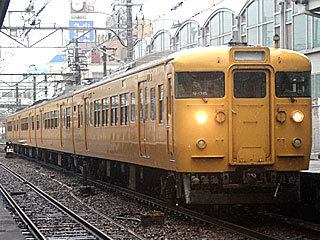 115系0番台 瀬戸内色デカ目 (クハ115-3005) JR山陽本線 広島