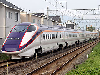 E3系1000番台 つばさ色 (E311-1004) JR奥羽本線 笹木野〜福島
