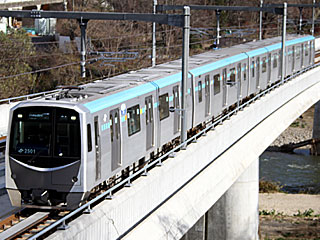 2000系 (2501) 仙台市営地下鉄東西線 大町西公園〜国際センター 2101F