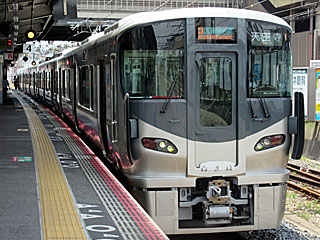 225系5000番台 快速色 (クモハ225-5106) JR阪和線 鳳