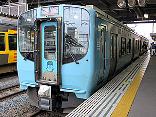 青い森703系0番台 モーリー色 (青い森703-11) 青い森鉄道 八戸