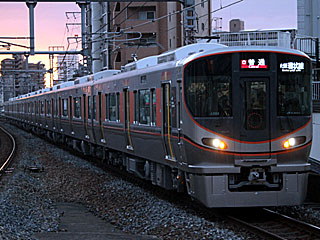 323系0番台 オレンジ (クモハ323-4) JR大阪環状線 福島 近モリLS04編成