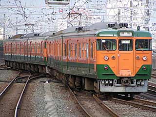 113系2200番台 湘南色 (クハ111-2201) JR東海道本線 浜松