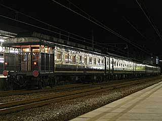 12系700番台 (オハフ13-701) JR山陽本線 下関