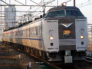 183系200番台 西日本色 (クハ183-202) JR東海道本線 岸辺