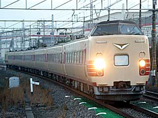 急行「ちくま」 381系 しなのパノラマ車 (クハ381-121) JR東海道本線 岸辺
