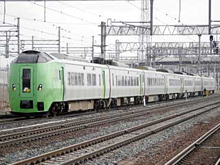 789系0番台 スーパー白鳥車 (クロハ789-104) JR東北本線 八戸