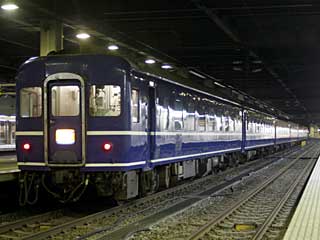 14系寝台車 白帯 (スハネフ14-28) JR北陸本線 金沢