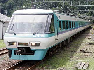 381系100番台 国鉄色 (クロ380-2) JR紀勢本線 紀伊田原
