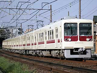 8000形 茶帯 (8512) 新京成電鉄 常磐平〜八柱 8514F