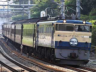 快速「レトロ横濱」 EF65型500番台 特急色 (EF65-501) JR山手貨物線 池袋〜新宿
