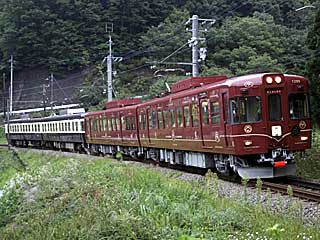 1200形 富士登山電車 (1205) 富士急行線 上大月〜田野倉