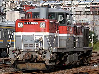 DE10型1500番台 一般色 (DE10-1662) JR鶴見線 安善 DE10-1531
