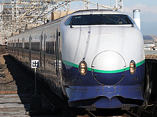 200系1000番台 リニューアル車緑帯 (221-1501) JR上越新幹線 大宮