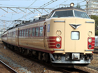 183系800番台 国鉄色赤帯 (クロハ183-803) JR東海道本線 新大阪