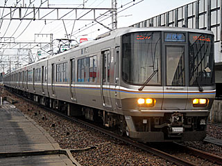新快速 223系2000番台 一般色 (クハ222-2005) JR東海道本線 塚本