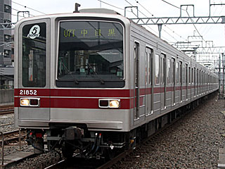20050系 マルーン帯 (21852) 東武伊勢崎線 草加