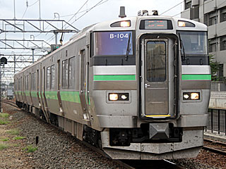 733系0番台 黄緑帯 (クハ733-204) JR函館本線 白石