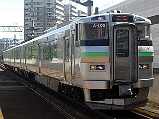 735系0番台 黄緑帯 (クハ735-202) JR函館本線 桑園