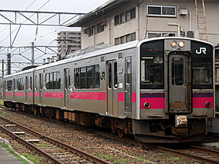 701系0番台 秋田色 (クモハ701-37) JR奥羽本線 秋田