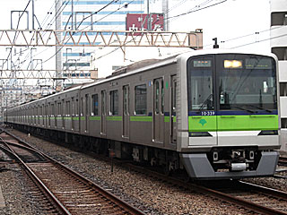 10-300R形 黄緑帯 (10-339) 京王新線 笹塚 10-330F