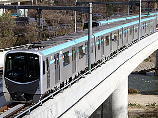 2000系 (2506) 仙台市営地下鉄東西線 大町西公園〜国際センター 2106F