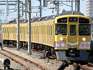 20000系 KORO-TRAIN (2070) 西武池袋線 石神井公園 2069F