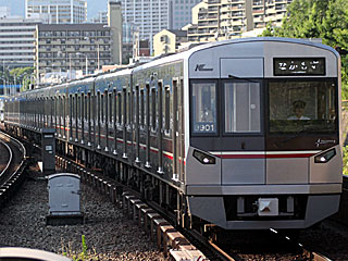 9000系 (9901) 北大阪急行南北線 桃山台 9001F