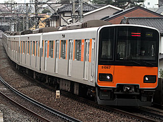 50050系 オレンジ (51067) 東急田園都市線 たまプラーザ 51067F