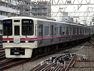 8000系 京王色 (9733) 京王新線 笹塚 8705F
