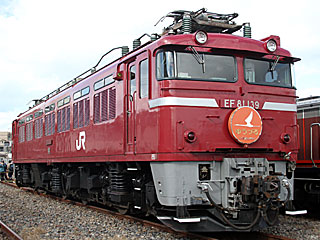 ゆうづる EF81型0番台 赤色 (EF81-139) 尾久車両センター EF81 139