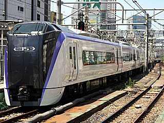特急「かいじ」 E353系 スーパーあずさ車 (クハE353-10) JR中央本線 新宿 E353系松本車S110編成